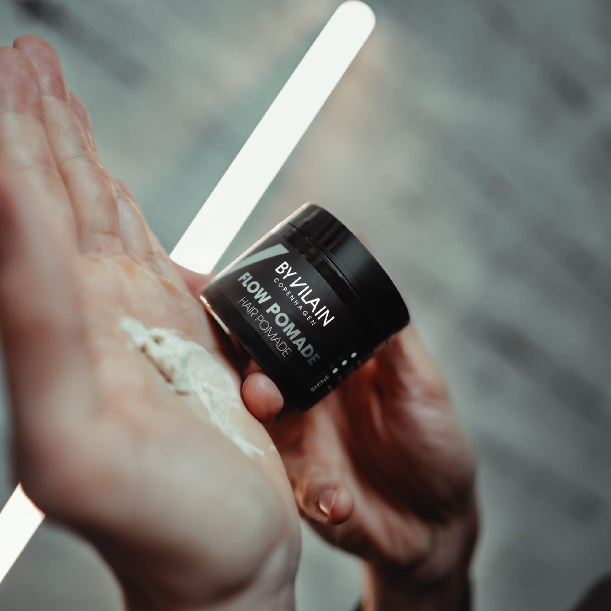 By Vilain Flow Pomade (Ships 03.27)